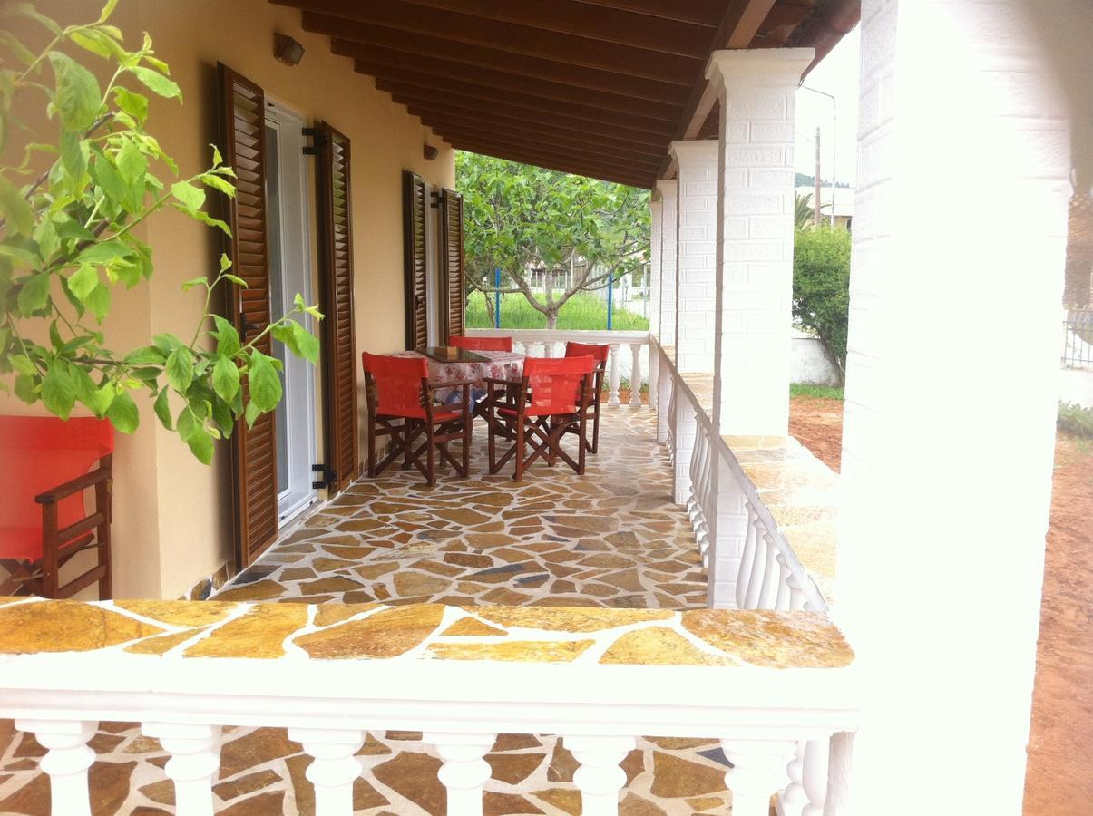 Villa Panorea Moraitika Bagian luar foto