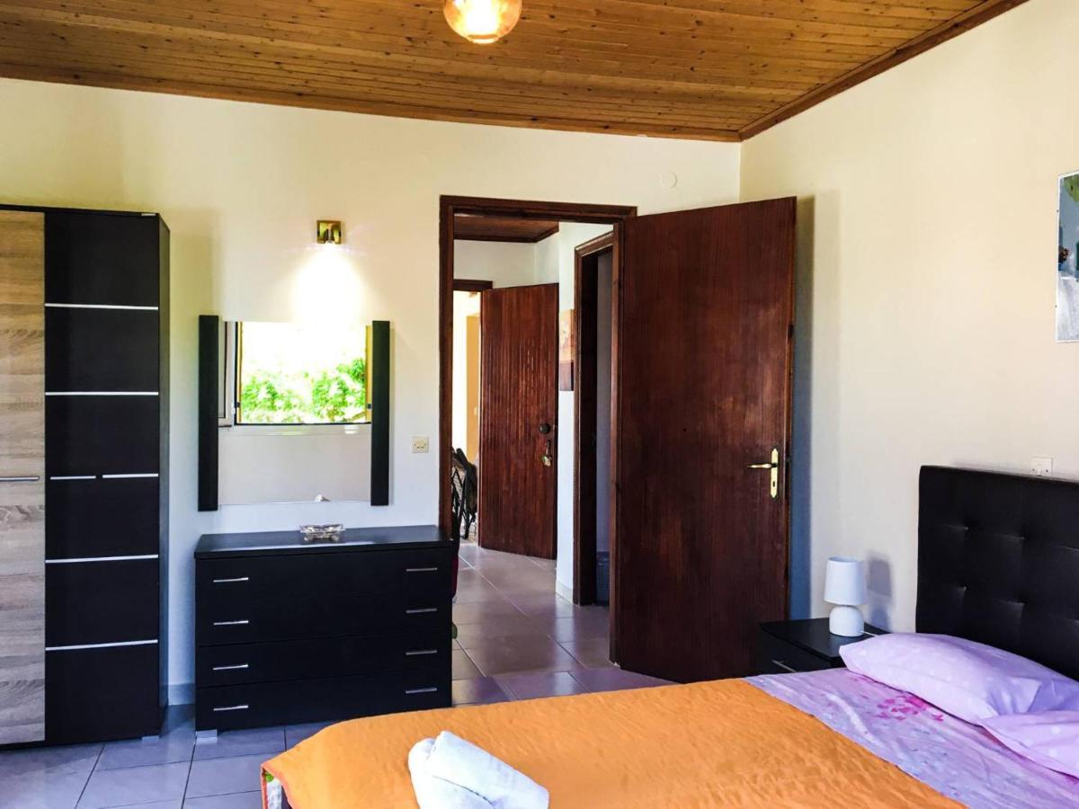 Villa Panorea Moraitika Bagian luar foto